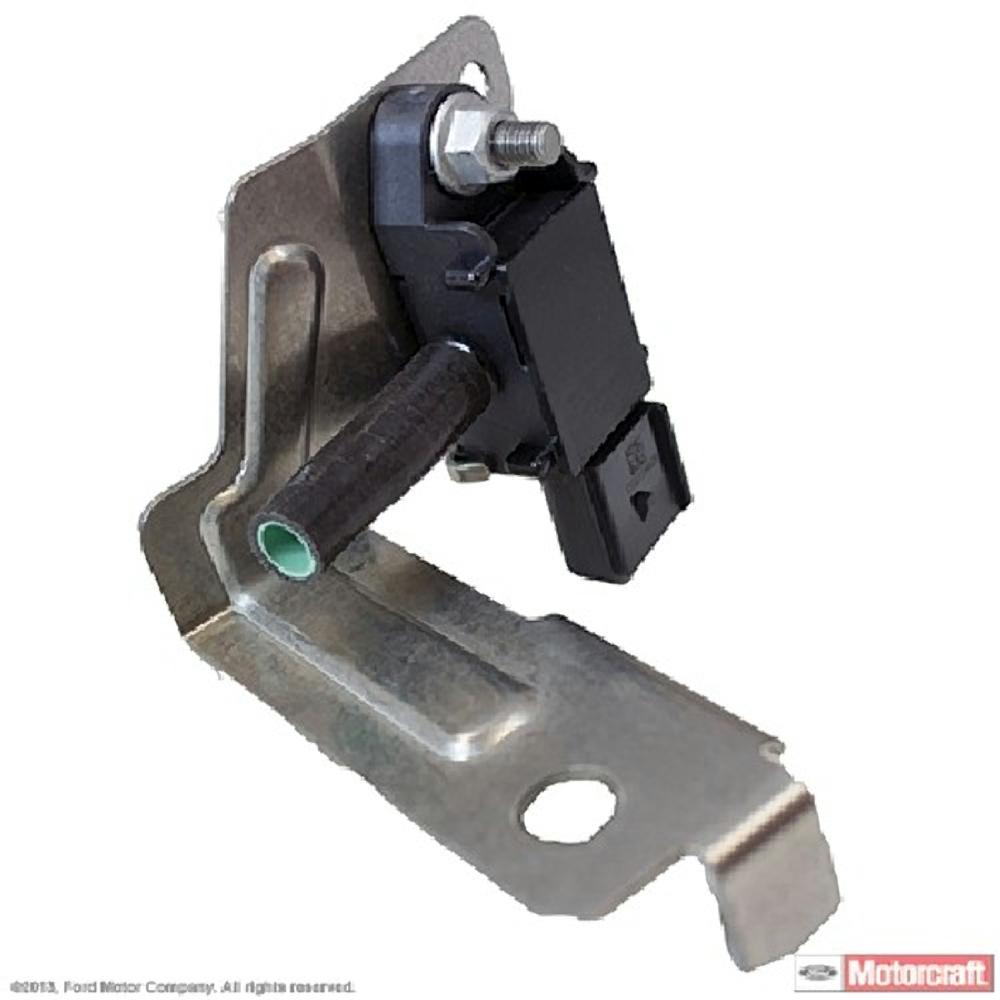 motorcraft egr pressure sensor dpfe 17 the home depot motorcraft egr pressure sensor