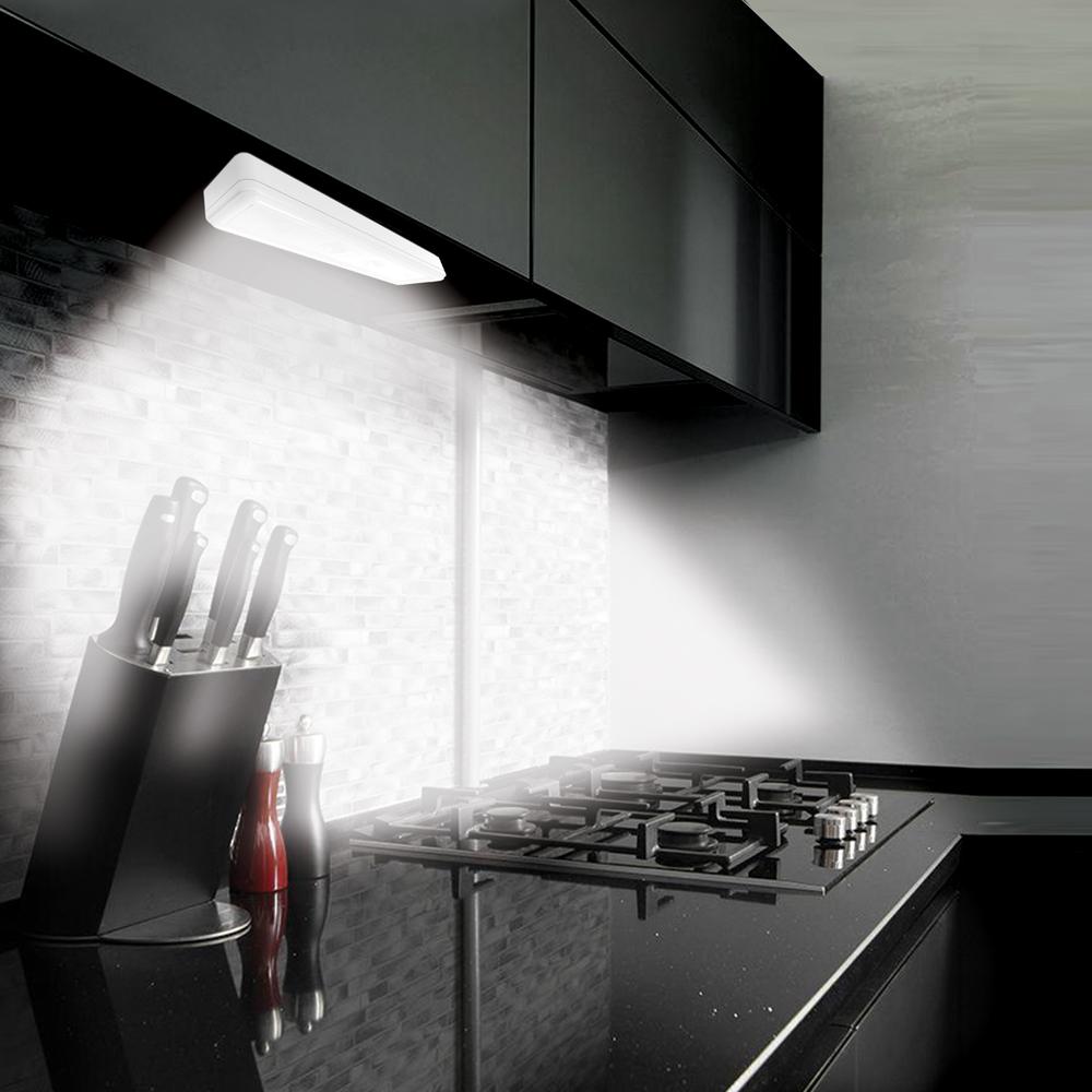 Silver 57in 700 Lumens Adjustable LED Floor Lamp w// Remote Control 8 Levels