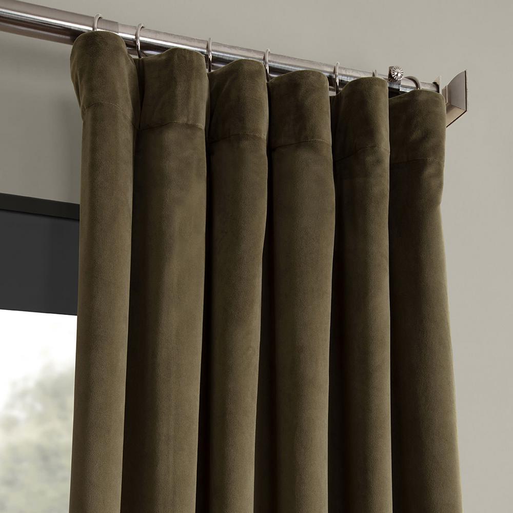 Exclusive Fabrics Furnishings Signature Hunter Green Blackout