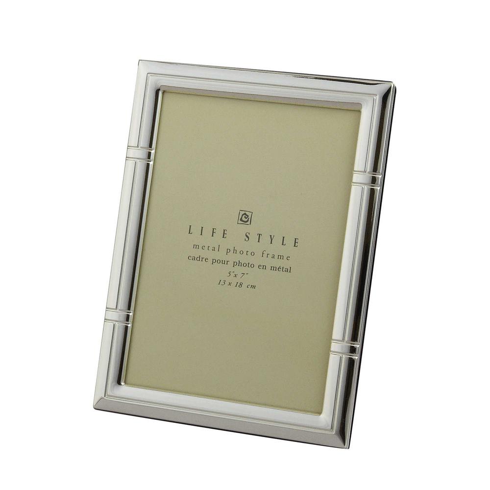 Silver Plated 5 In X 7 Reed Border Lacquer Picture Frame