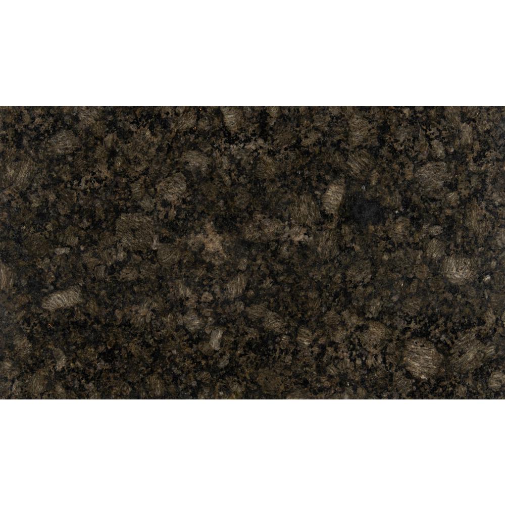 Msi Emerald Green 18 In X 31 In Polished Granite Floor And Wall Tile 7 75 Sq Ft Case Tgcemgrn1831 The Home Depot