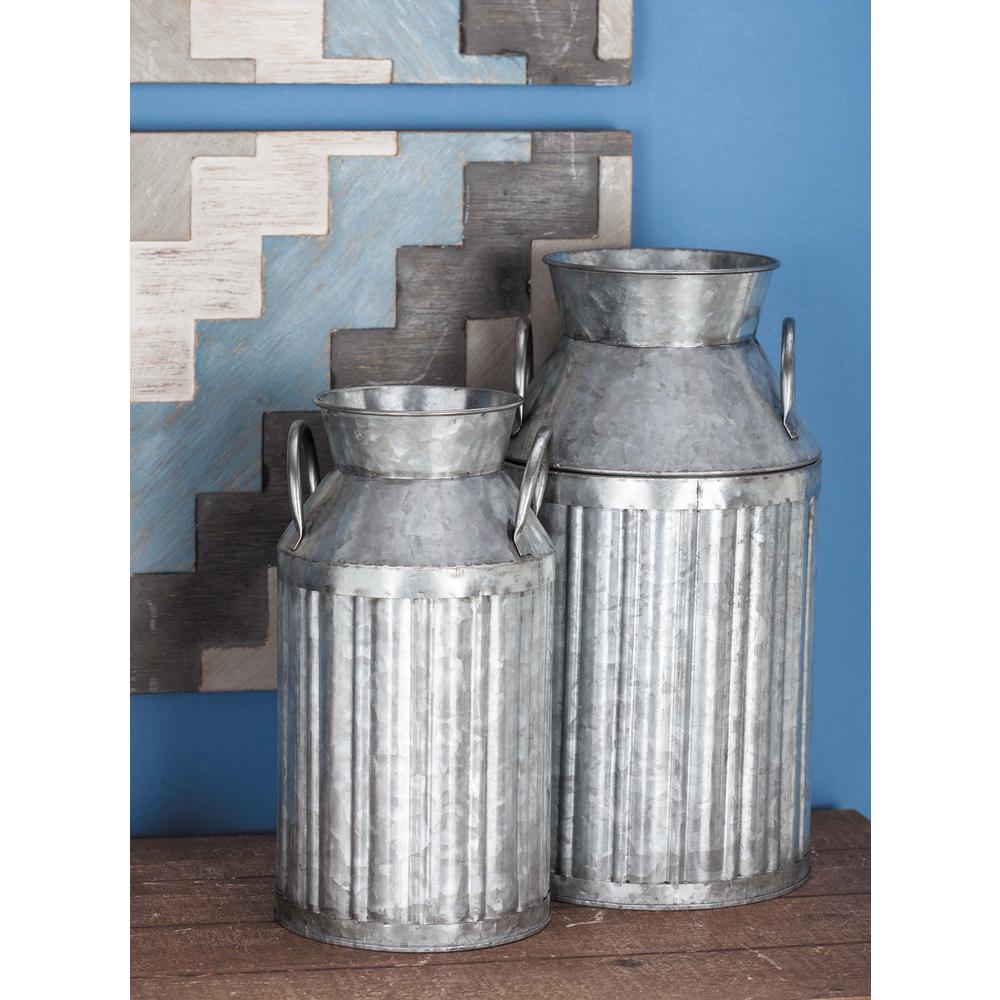 Litton Lane Farmhouse Corrugated Metallic Gray Metal Milk Jug Set