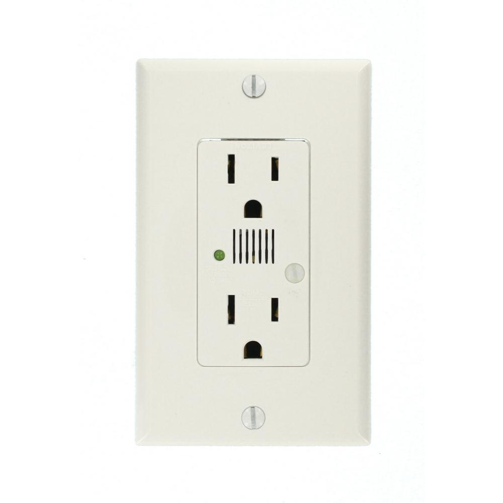 Leviton 4.2 Amp Decora 4-Port USB Charger Combo Outlet, White-R02-USB4P-0BW - The Home Depot