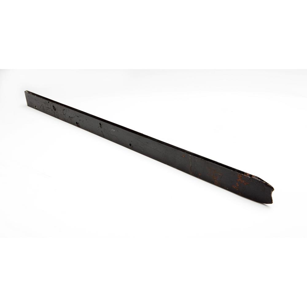 Weyerhaeuser 3 8 In X 1 1 2 In X 36 In Flat Steel Stake 06175 The weyerhaeuser-3-8-in-x-1-1-2-in-x-36-in-flat-steel-stake-06175-the