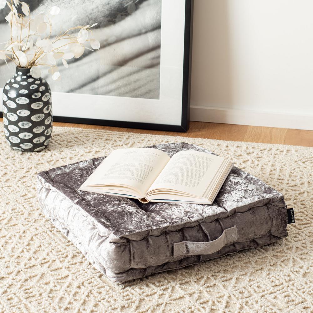 Safavieh Throw Pillows Home Decor The Home Depot