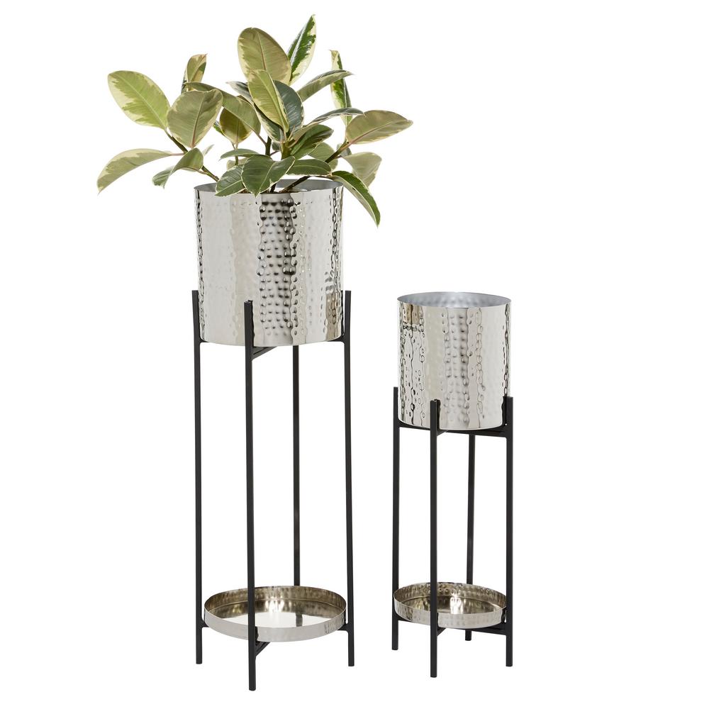 Litton Lane 24 In And 32 In Silver Hammered Round Metal Planters Set Of 2 80792 The Home Depot