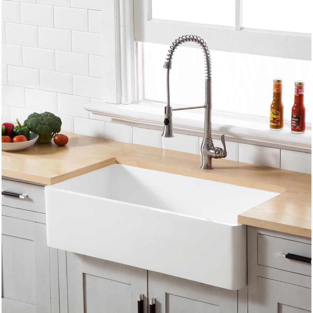 Matrix Decor Fireclay 33 In Single Bowl Farmhouse Apron Front Porcelain Ceramic Kitchen Sink In White Law33209r1 The Home Depot