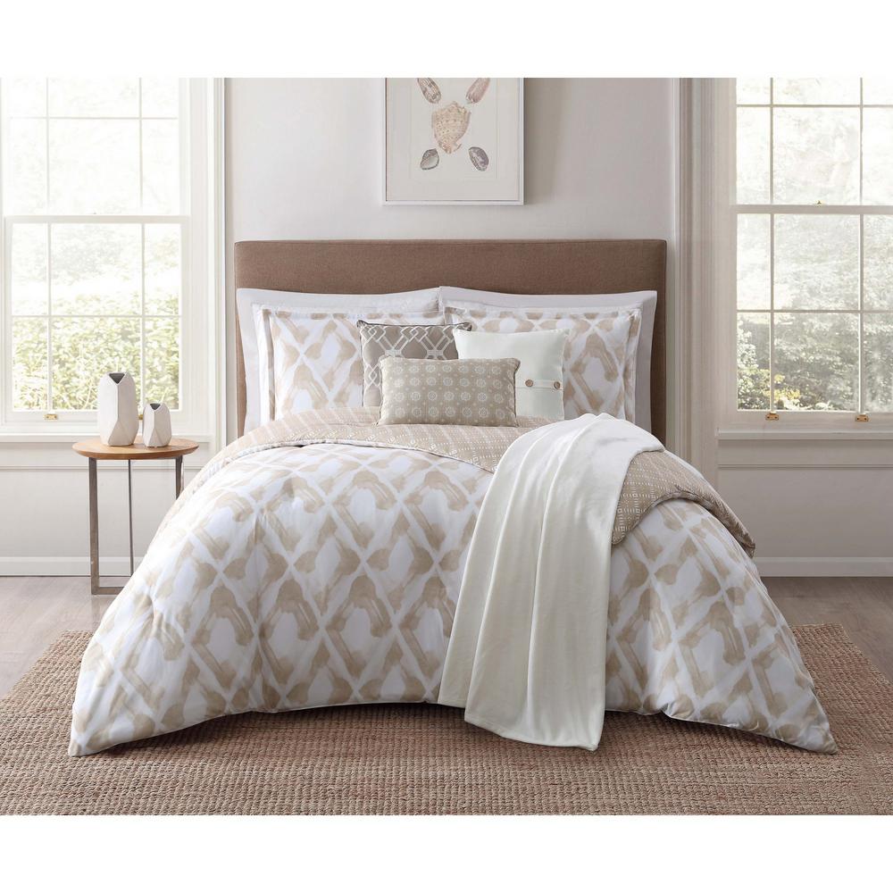 Studio 17 Mariana Lavender/Grey 7Piece King Comforter SetYMZ006452