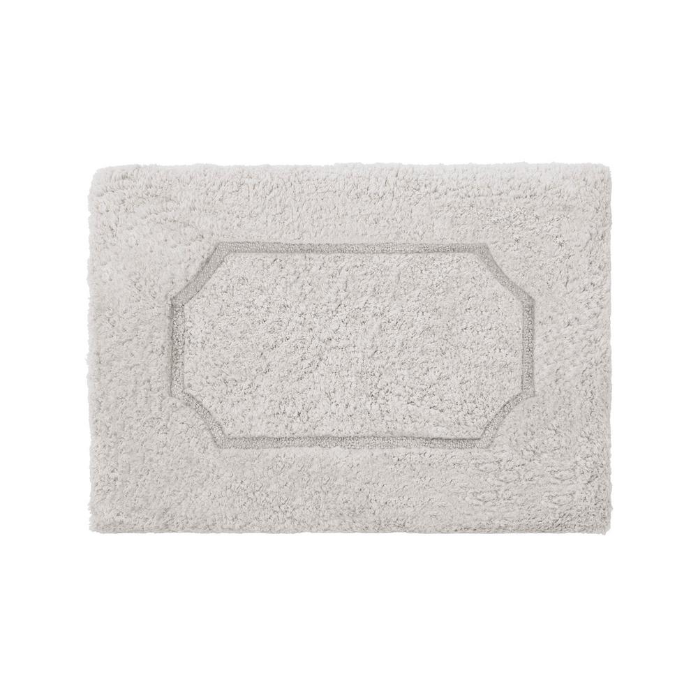 Blossom Coral 17 in. x 24 in. Premium Extra Plush Race Track Bath Rug