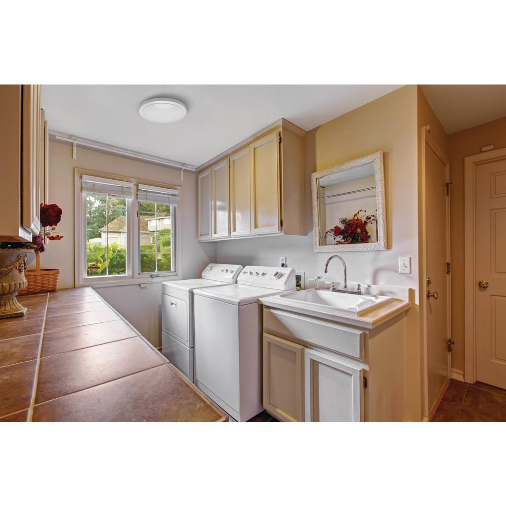 Hampton Bay 16 In White Round Led Flush Mount Ceiling Light Fixture 1640 Lumens 4000k Bright Dimmable Hampton Bay 16 In White Round Led Flush Mount Ceiling Light Fixture 1640 Lumens 4000k Bright Dimmable