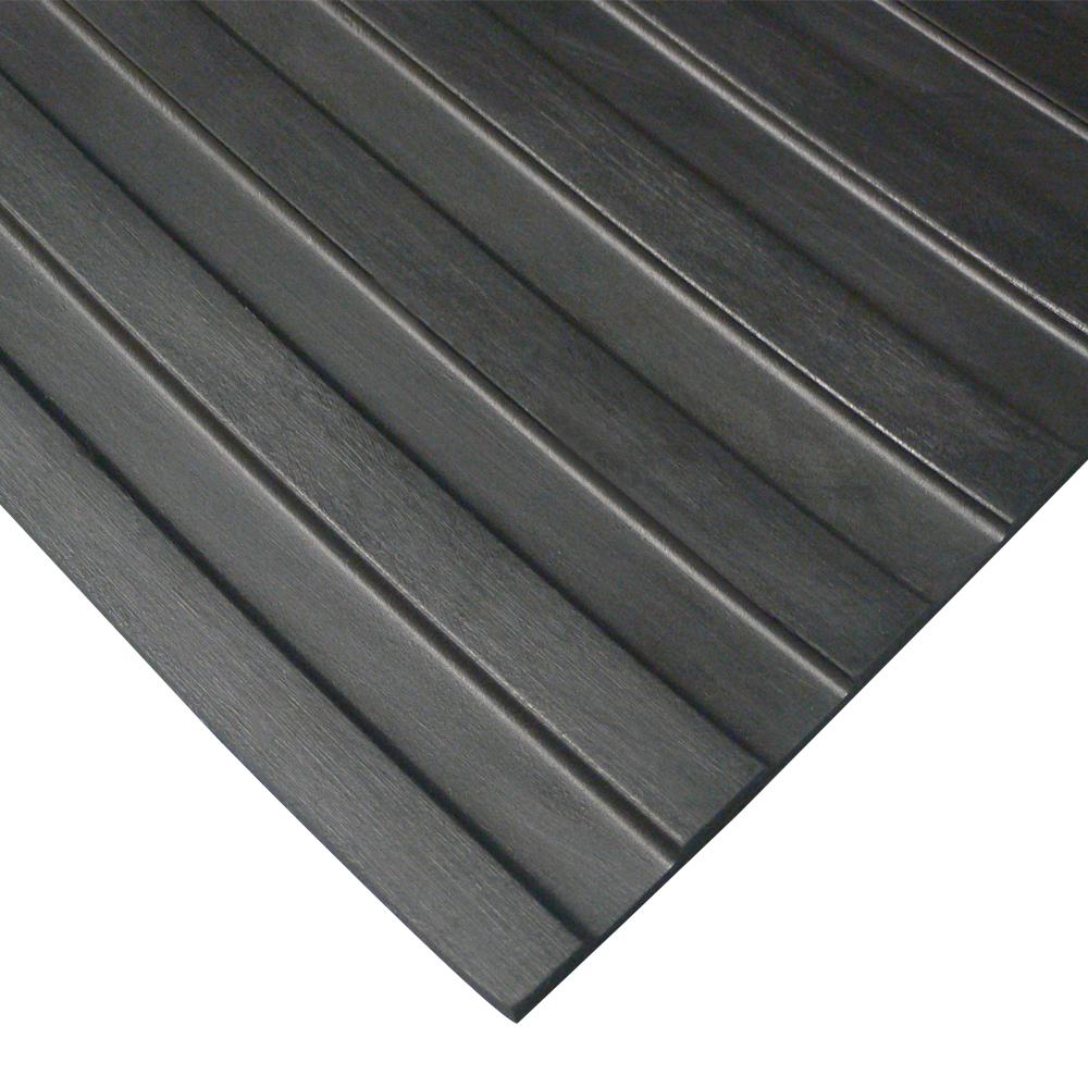 Rubber Cal Corrugated Wide Rib 3 Ft X 6 Ft Black Rubber Flooring 18 Sq Ft