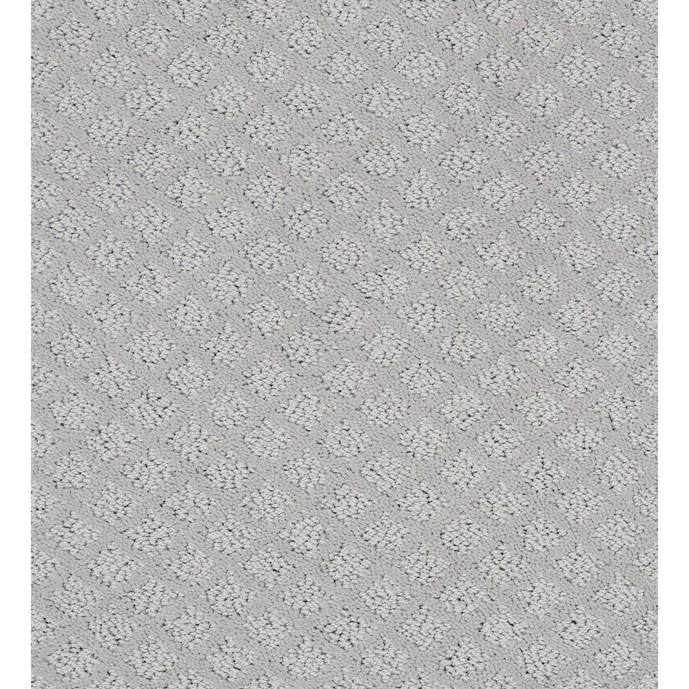 grey patterned carpet