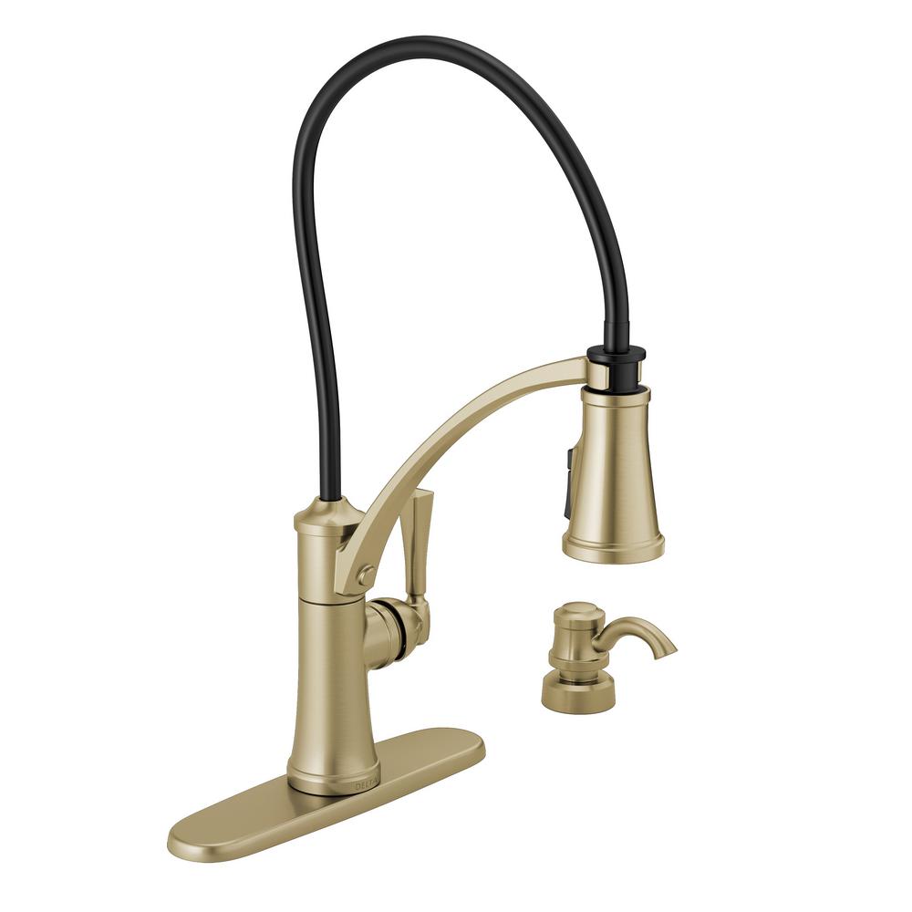 Delta Foundry Single Handle Pull Down Sprayer Kitchen Faucet With