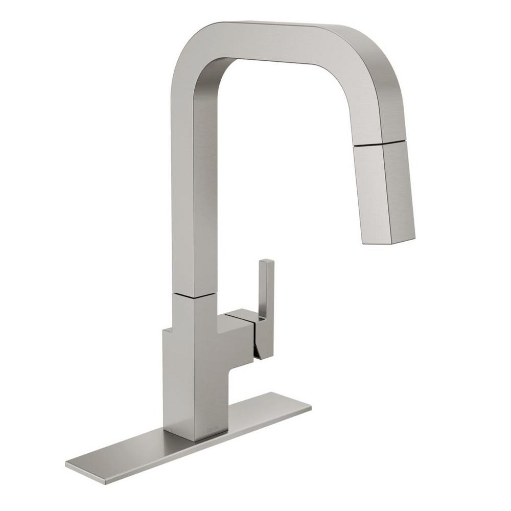 Delta Junction Single-Handle Pull-Down Sprayer Kitchen Faucet [with MagnaTite Docking] in SpotShield Stainless