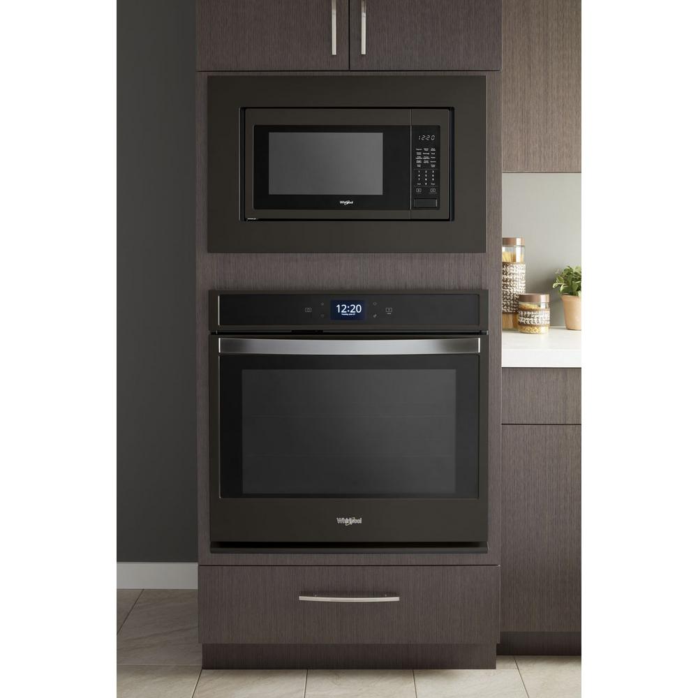 Whirlpool 1 6 Cu Ft Countertop Microwave In Fingerprint Resistant 5 Whirlpool 1 6 Cu Ft Countertop Microwave In Fingerprint Resistant Black Stainless