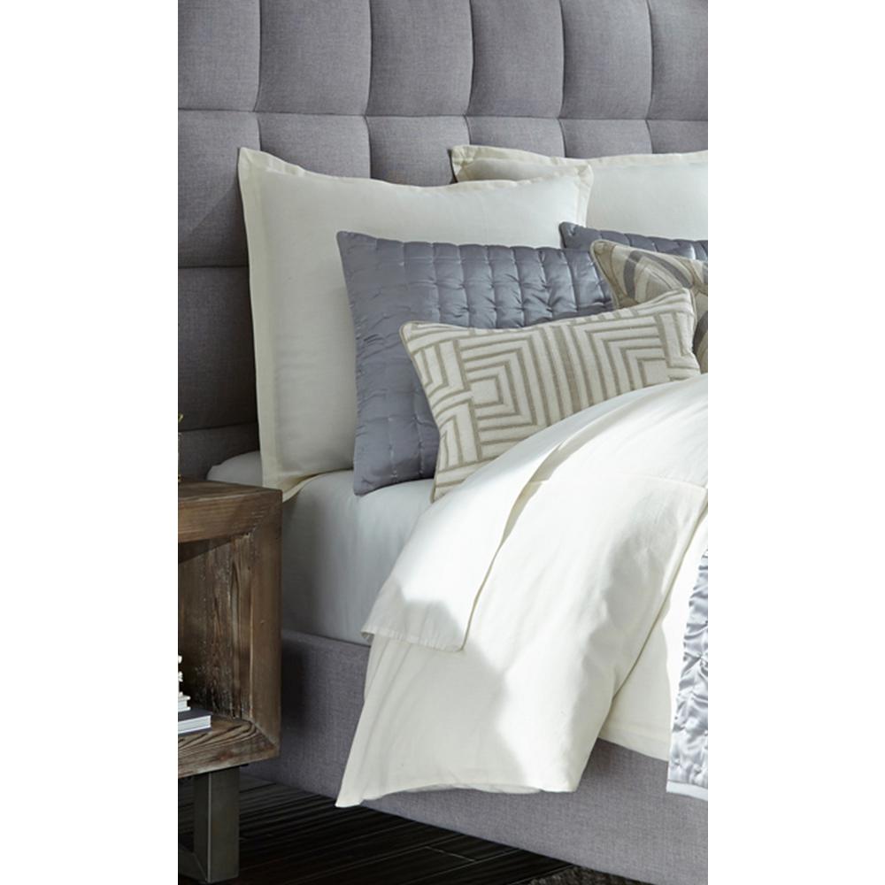 Soma Ivory 14 In X 20 In Rectangle Geometric Pattern Throw