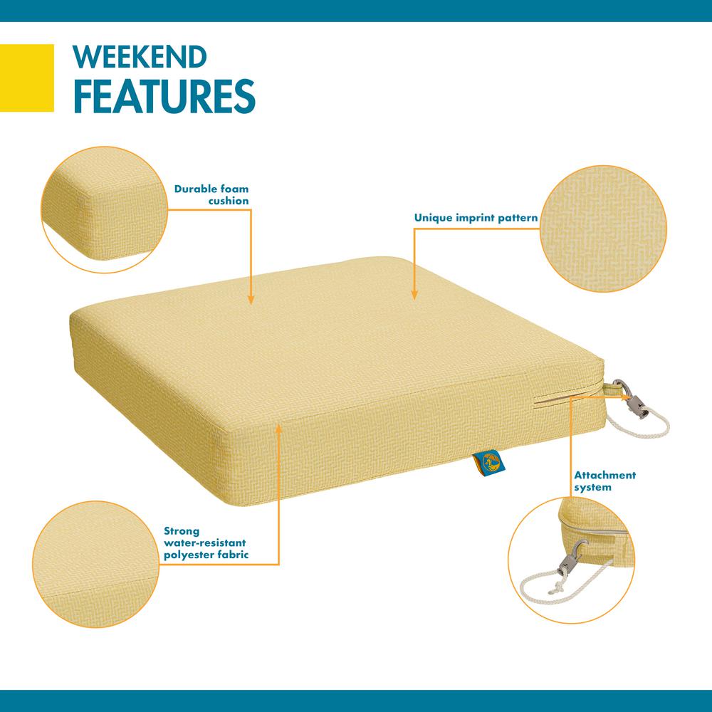 Duck Covers Weekend Water-Resistant Outdoor Dining Seat Cushion