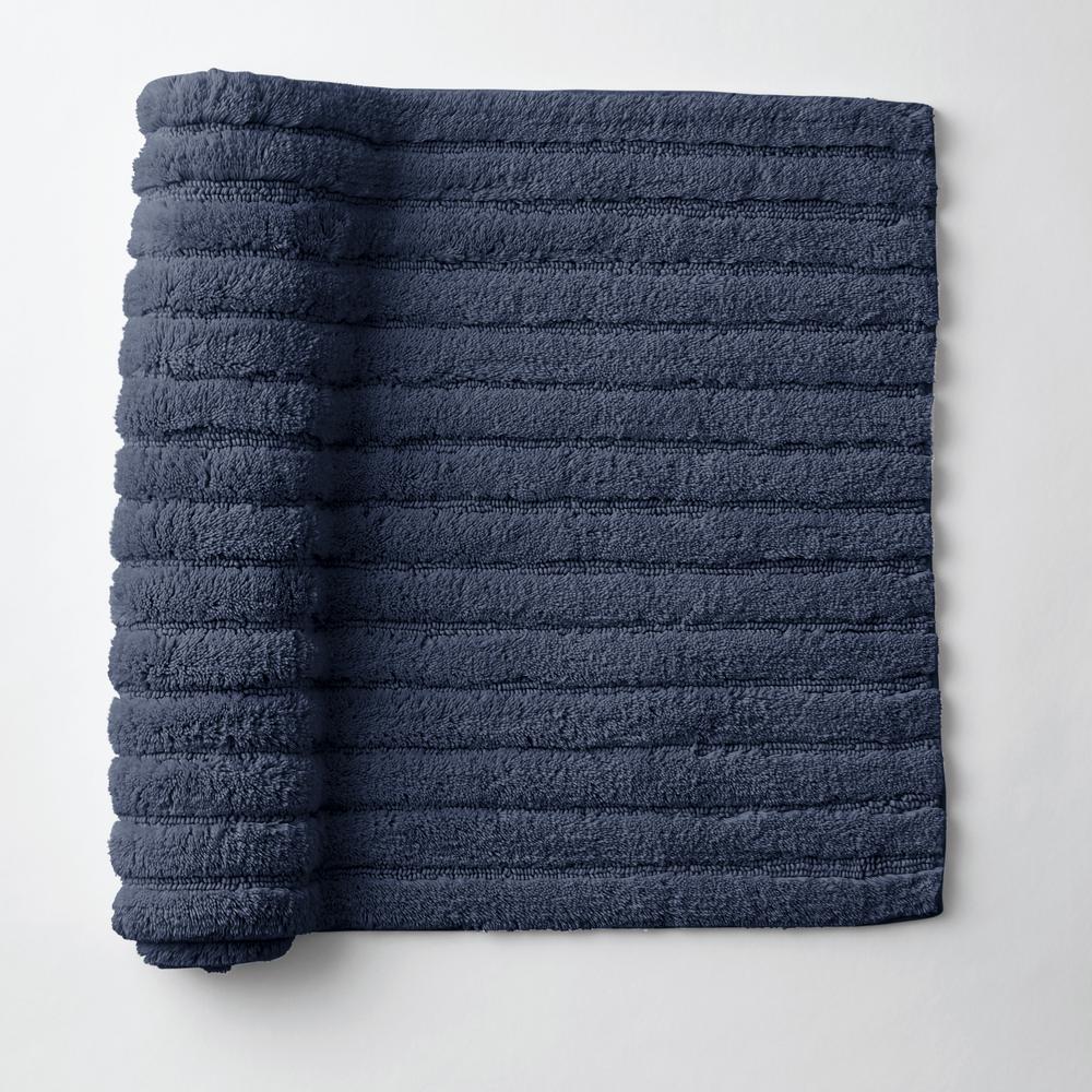 The Company Store Green Earth Quick Dry Midnight Blue 24 in. x 40 in