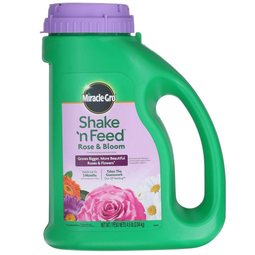 miracle-gro-4-5-lb-shake-n-feed-rose-food-110568-the-home-depot