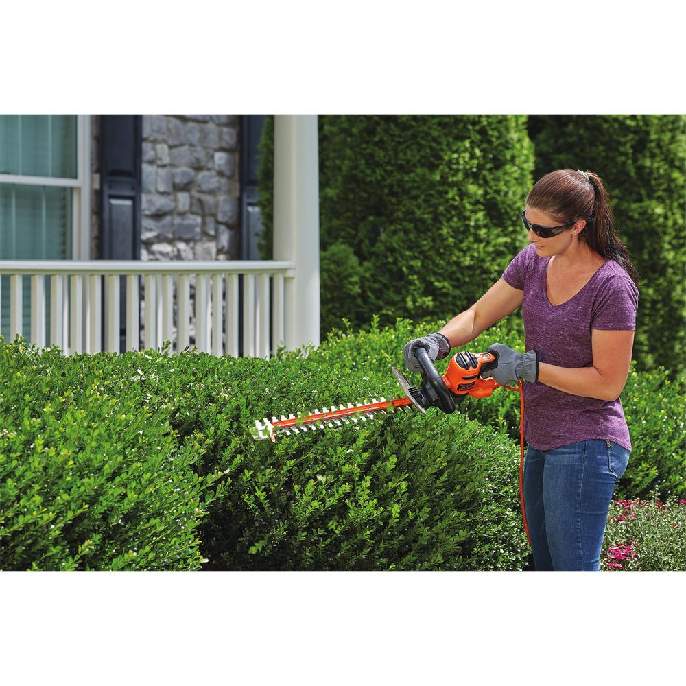 ozito hedge trimmer corded