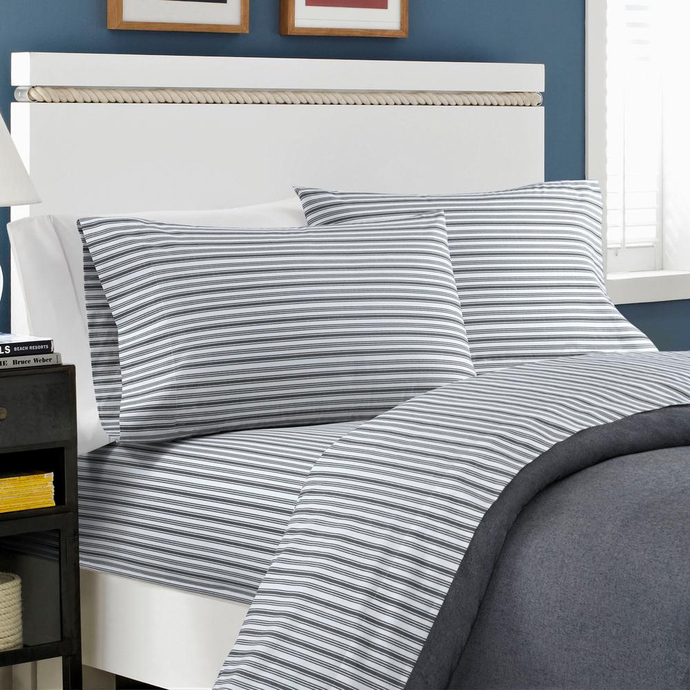 3 Piece Stripe Quilt Set w// Fitted Sheet Pillowcases