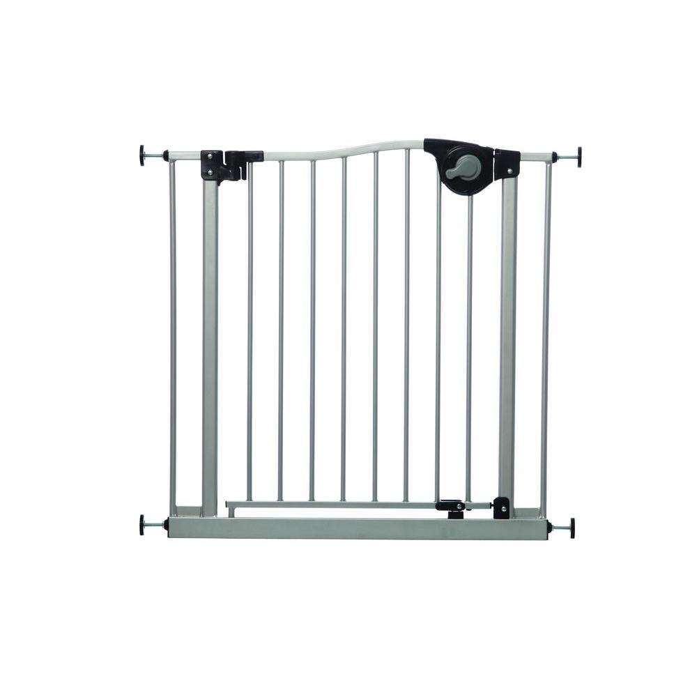 Summer Infant 30 in. Top of Stairs White Simple to Secure Metal Gate