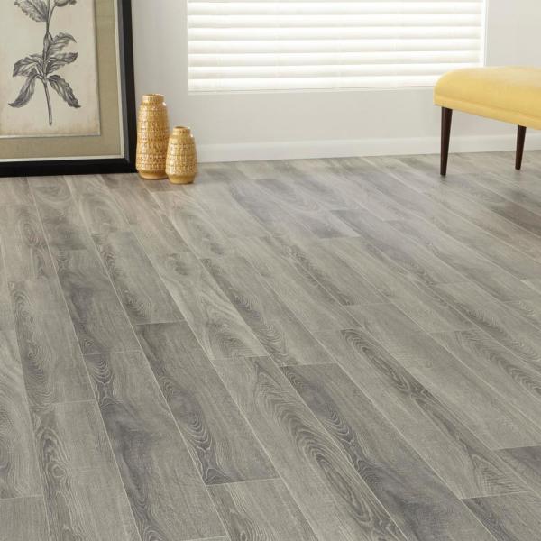 Home Decorators Collection Cross Cut Cliffside 12 Mm Thick X 7 48 In W X 47 72 In L Water Resistant Laminate Flooring 19 83 Sq Ft Case Hl1346 The Home Depot