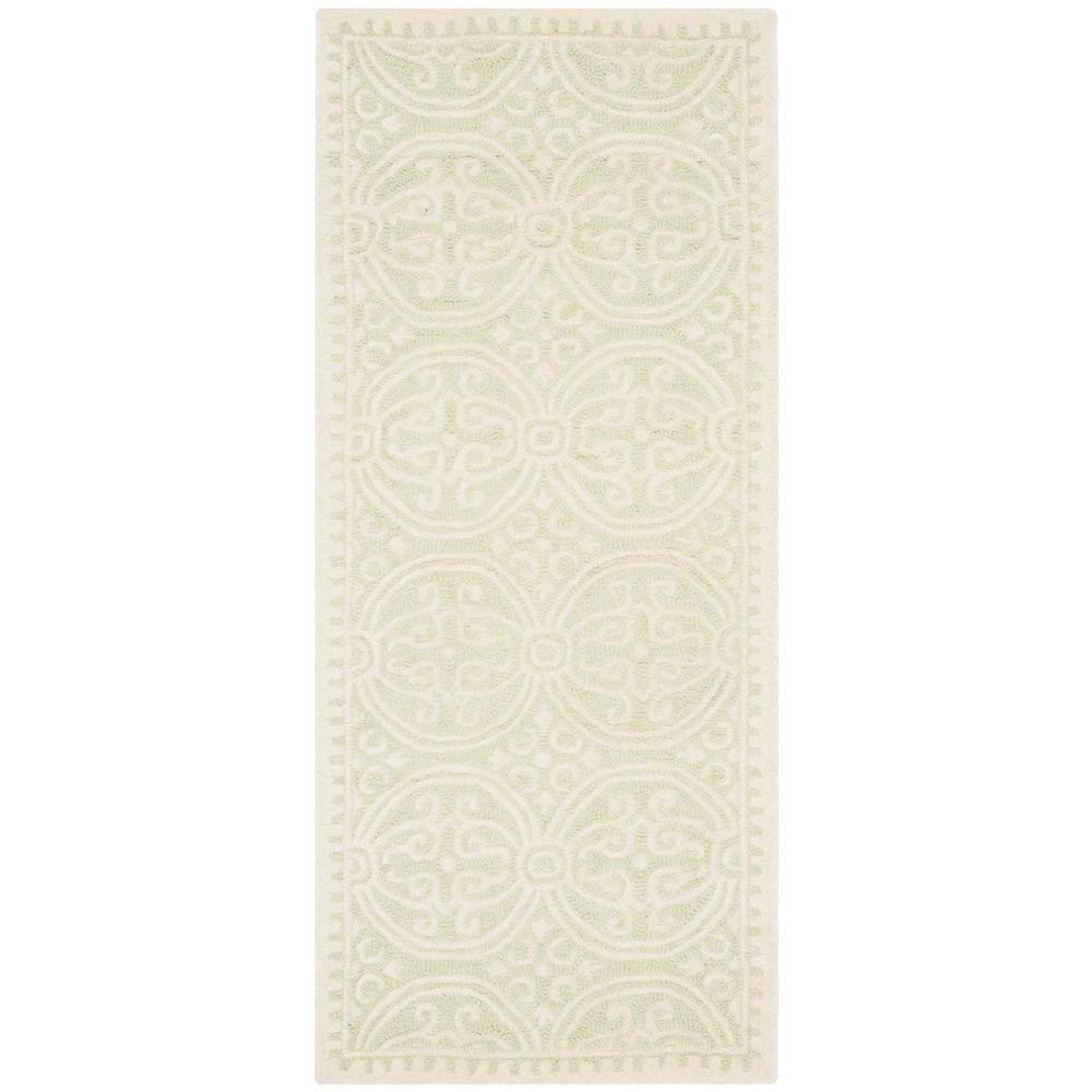 Safavieh Cambridge Light Green/Ivory 2 ft. 6 in. x 8 ft. RunnerCAM123B