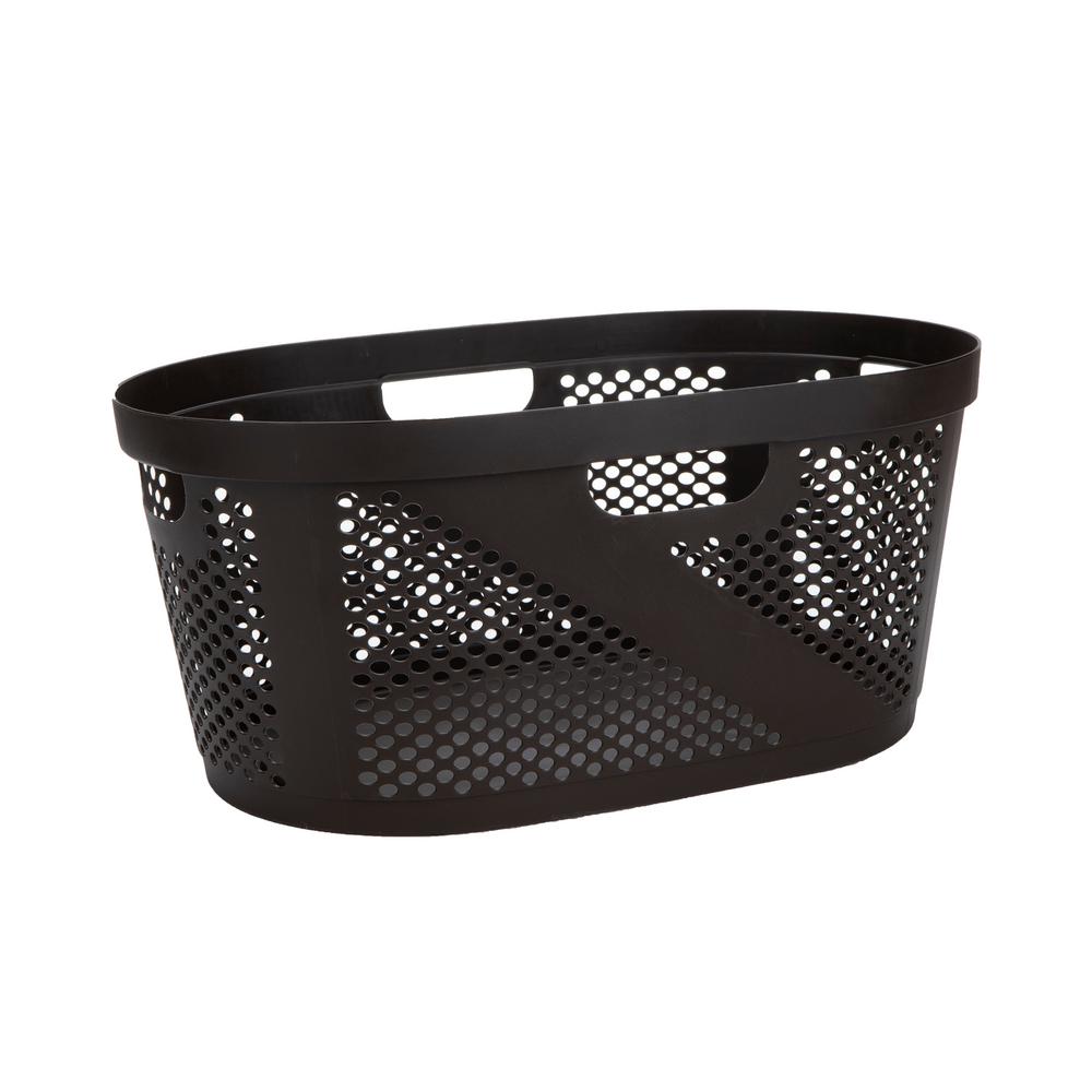 white wicker laundry basket