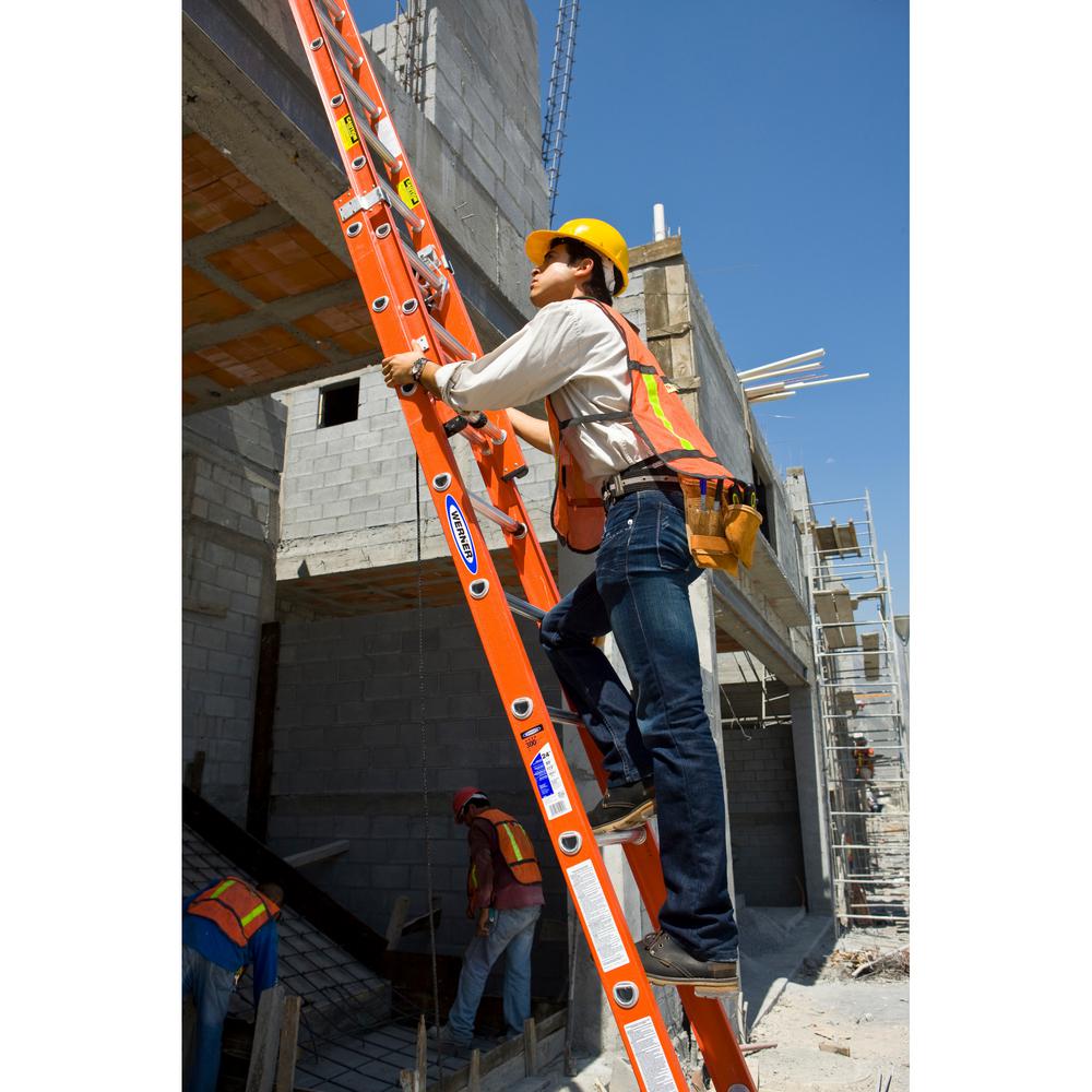 Werner 24 Ft Fiberglass Extension Ladder With 300 Lbs Load Capacity Type Ia Duty Rating D6224 2 The Home Depot