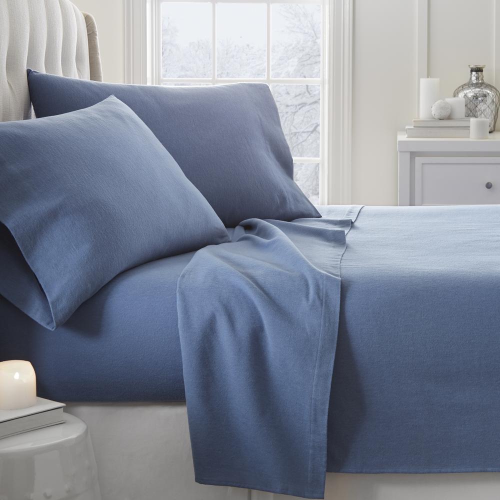 Becky Cameron Solid Flannel Light Navy King 4 Piece Bed Sheet Set Highlights