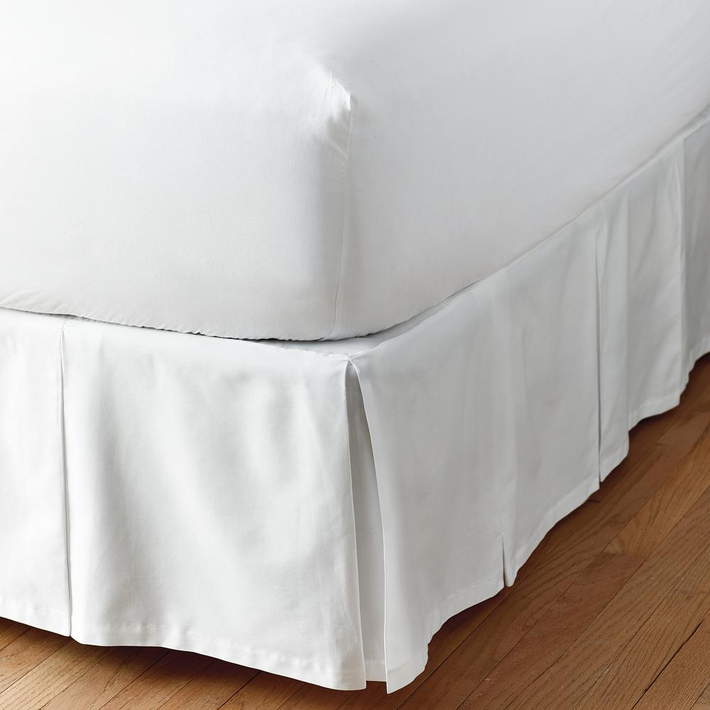 The Company Store Simple Tuck 21 In Box Pleat Solid White Twin Bed Skirt Gr44 T White The Home Depot