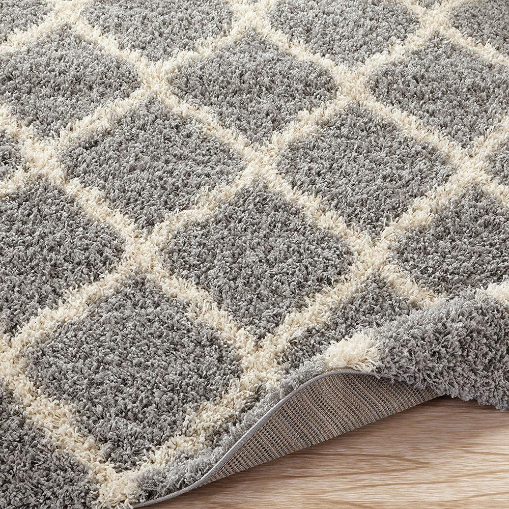 Gray Cream Area Rug 5 ft x 7 ft Cozy Shag Collection Moroccan Trellis