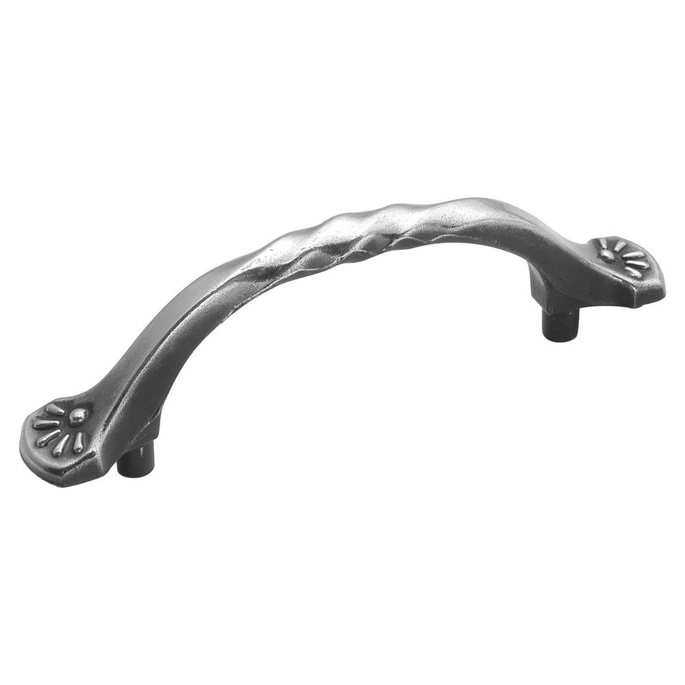 Hickory Hardware Southwest Lodge Collection 3 In 76 Mm Center To Silver Medallion Cabinet Door And Drawer Pull