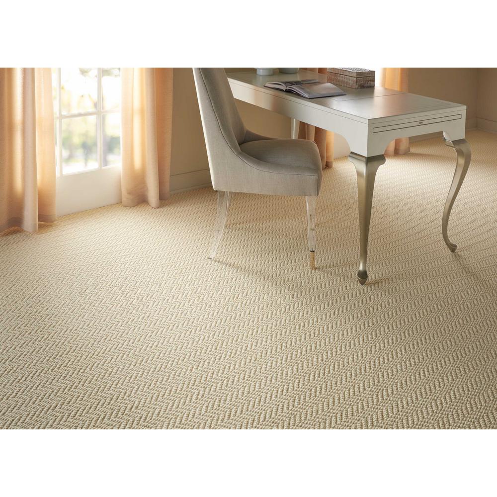 Shaw Carpeting A Front Runner In The World Of Carpets In 2020 Textured Carpet Round Carpet Living Room House Flooring