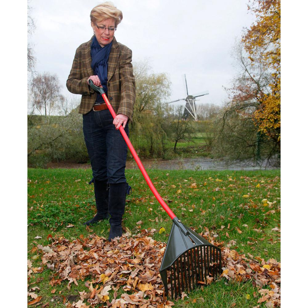 1.7 lb./ 59 in./ 18 Tine/Â Rake Assassin Polycarbonate Rake / Shovel / Sifter...