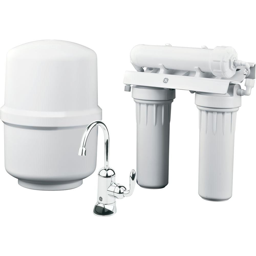 Ge Under Sink Reverse Osmosis Water Filtration System Gxrm10rbl The Home Depot