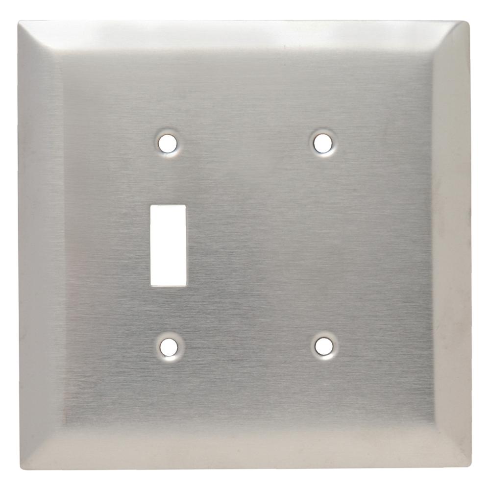 302 Series 2-Gang Jumbo Blank/Toggle Combination Wall ...