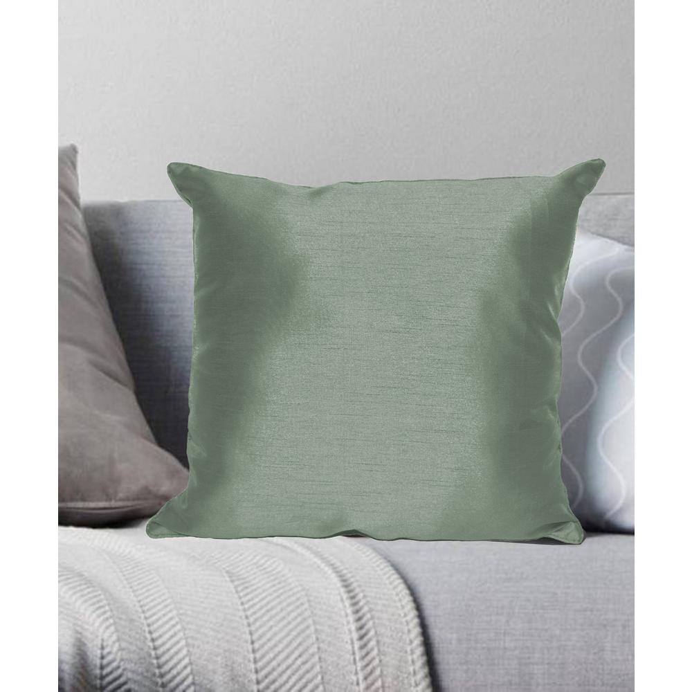 polyester throw pillows