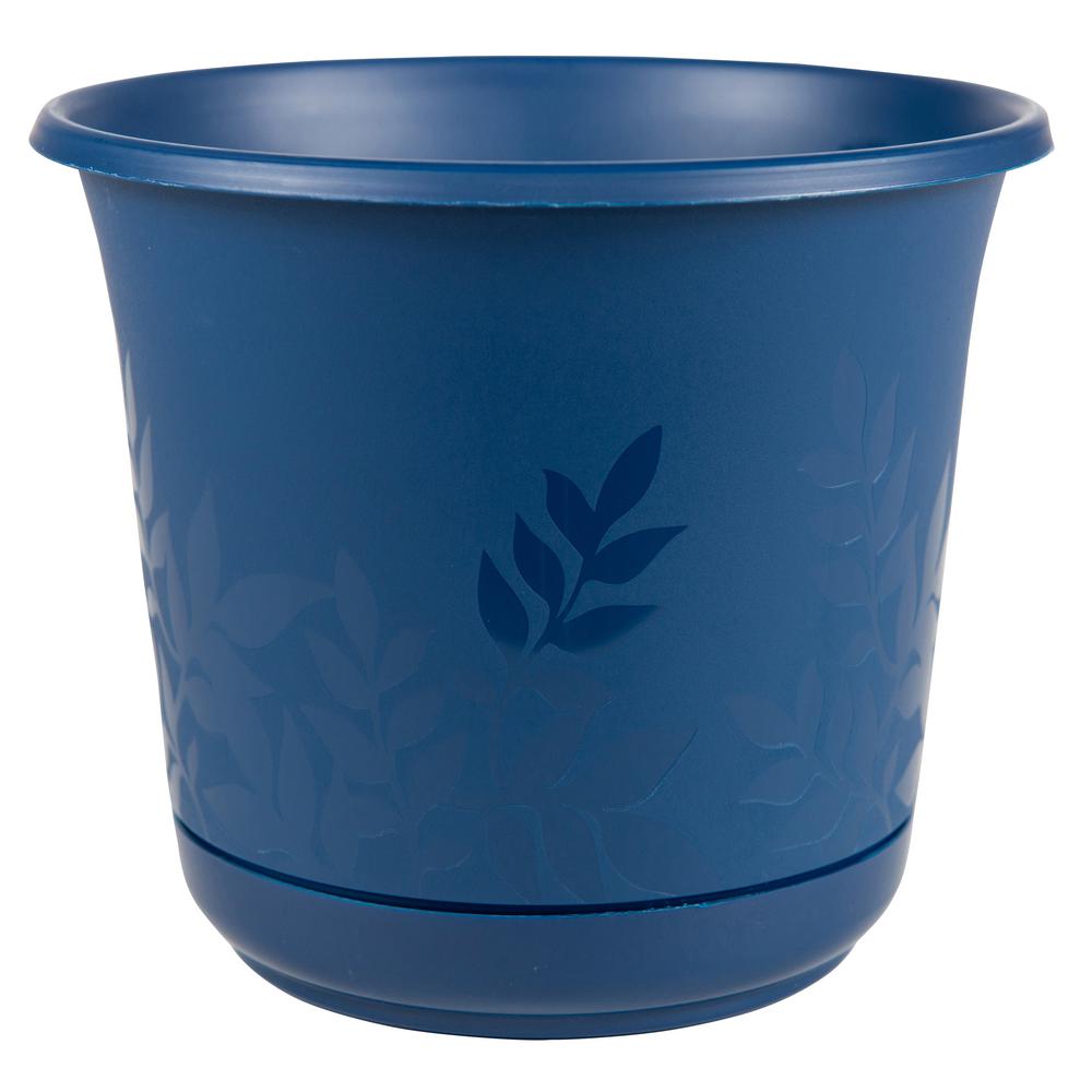 Belle 6 in. Dia. Stormy Gray Plastic Planter with Attached Saucer