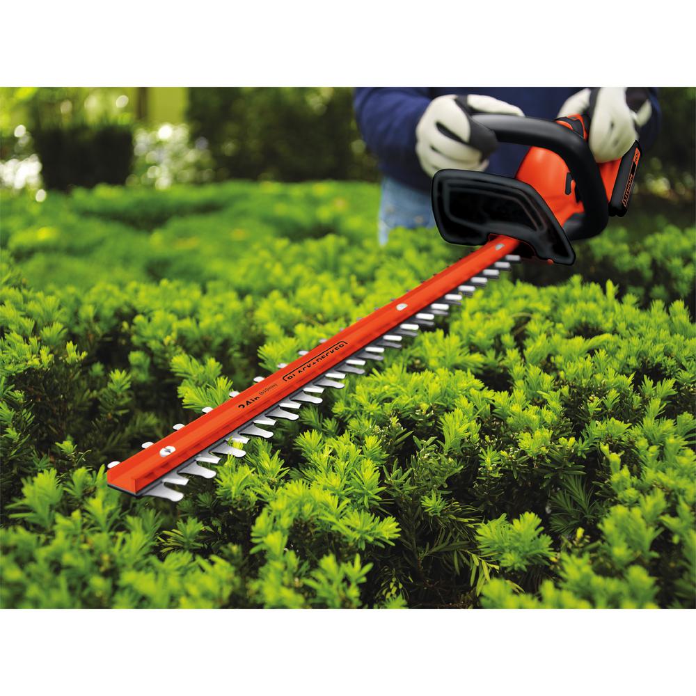 black and decker hedge trimmer battery