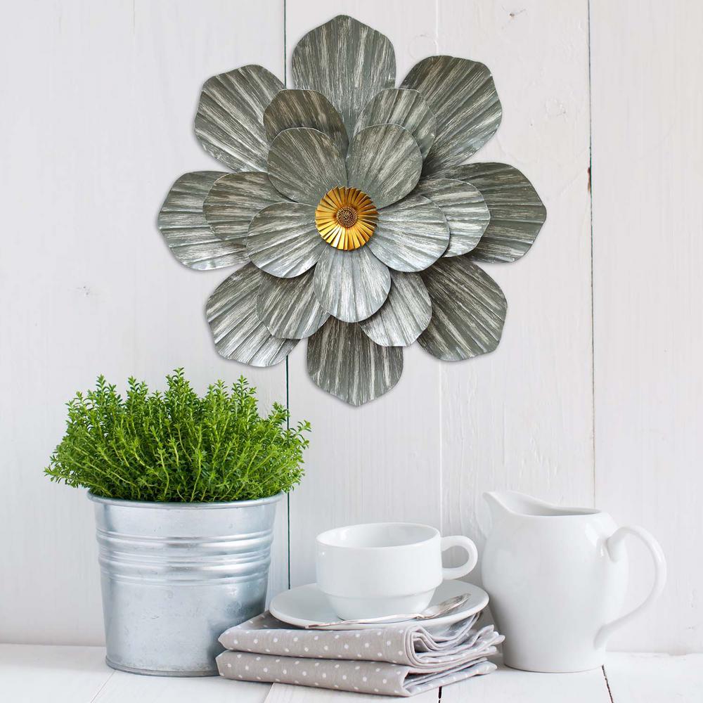 Stratton Home  Decor  Metal  Galvanized Flower Wall  Decor  