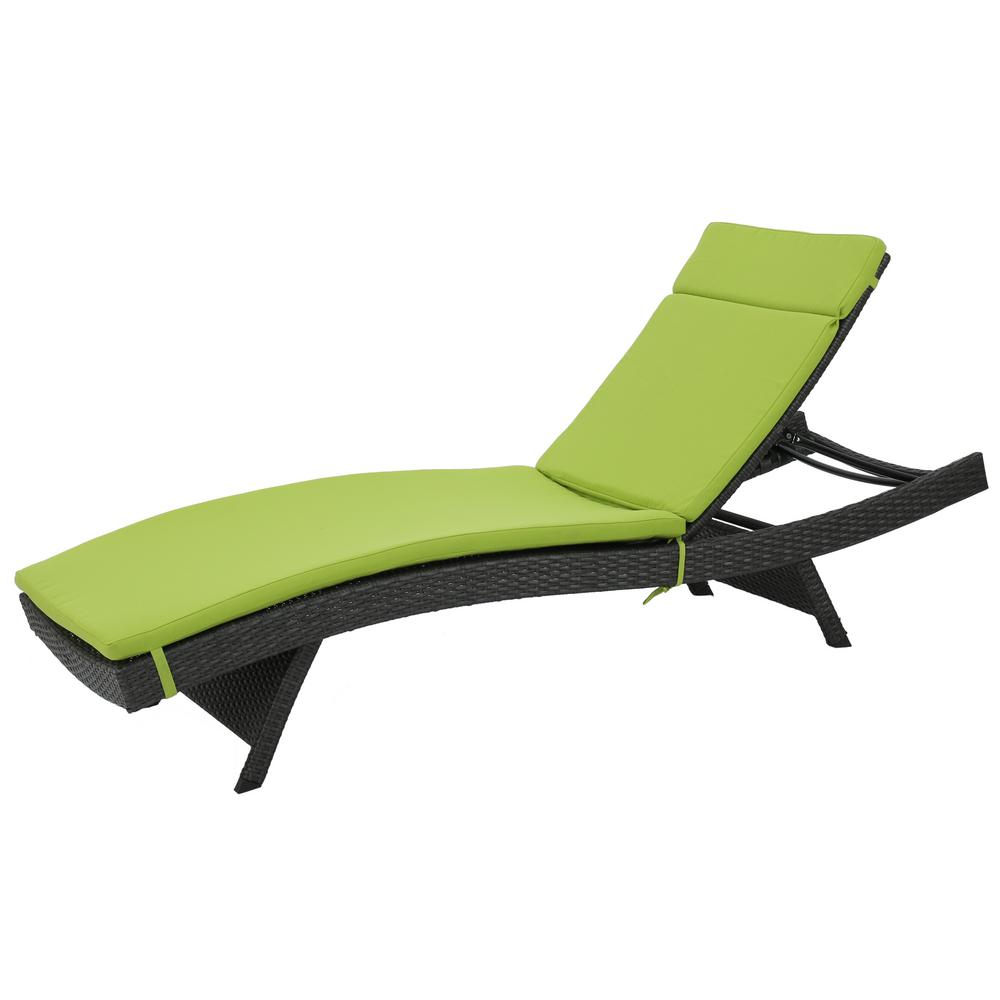 Noble House Salem Grey 2-Piece Wicker Outdoor Chaise Lounge with Green