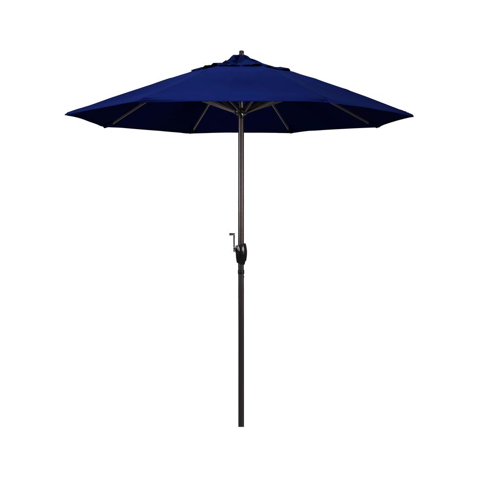 California Umbrella 7 5 Ft Bronze Aluminum Market Auto Tilt Crank Lift Patio Umbrella In True Blue Sunbrella Ata758117 5499 The Home Depot