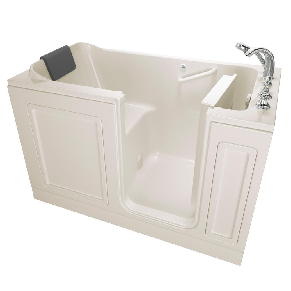 American Standard Acrylic Luxury Series 59.5 in. Right Hand Walk-In