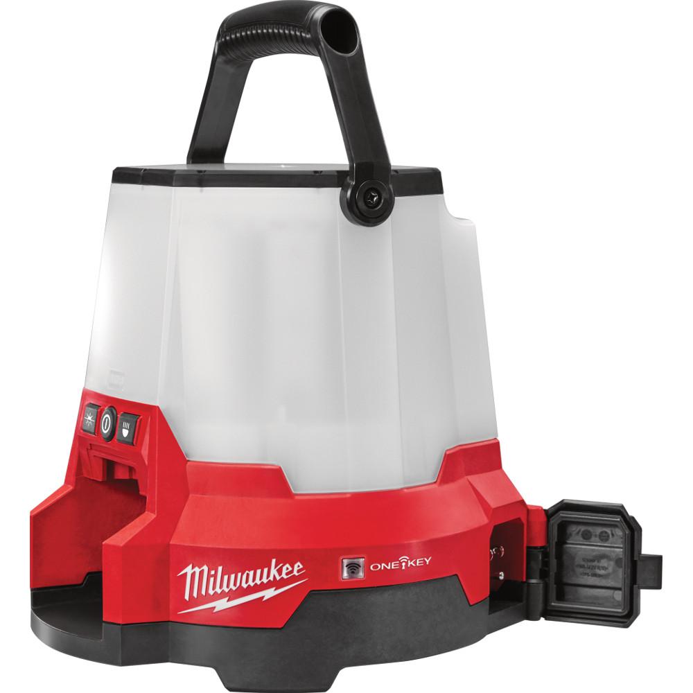 Milwaukee M18 ONE-KEY 18-Volt Lithium-Ion Cordless 4400-Lumen RADIUS LED Compact... by Milwaukee
