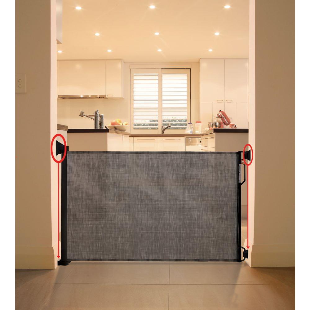 dreambaby retractable gate black