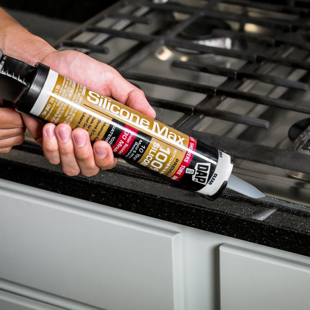 Dap Silicone Max 10 1 Oz Clear Premium Kitchen And Bath Silicone Sealant 08668 The Home Depot