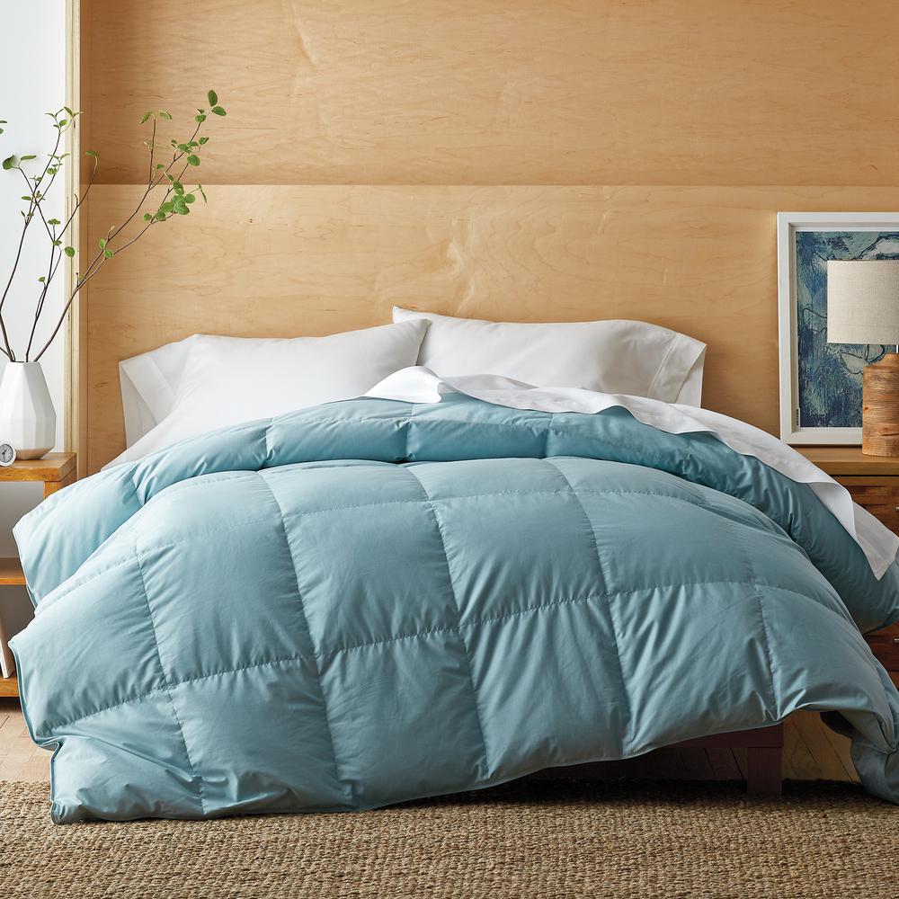 The Company Store White Bay Medium Warmth Cloud Blue Queen Down