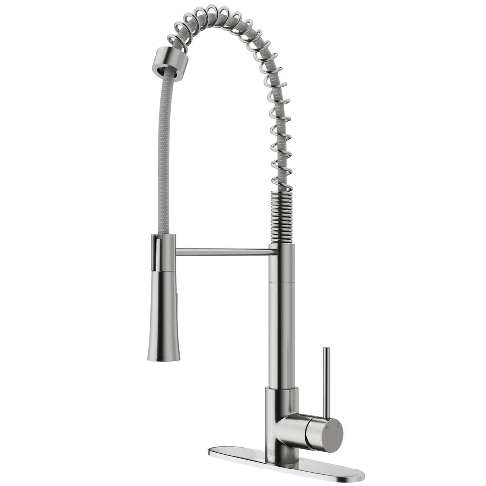Vigo Laurelton Single Handle Pull Down Sprayer Kitchen Faucet With Deck Plate In Stainless Steel